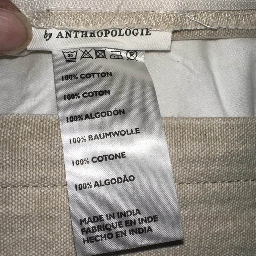 NWT Anthropologie Neutral Raw Hem 22x22in 100% Cotton Pillow‎ Retail $88